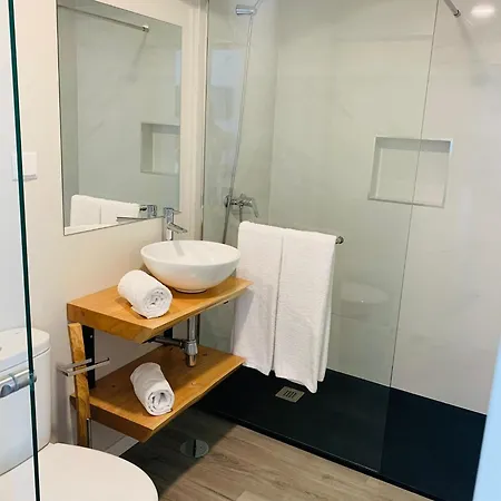 Casa Dos Reis 펜션 칼례타