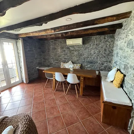 Semesterbostad Casa Dos Reis *